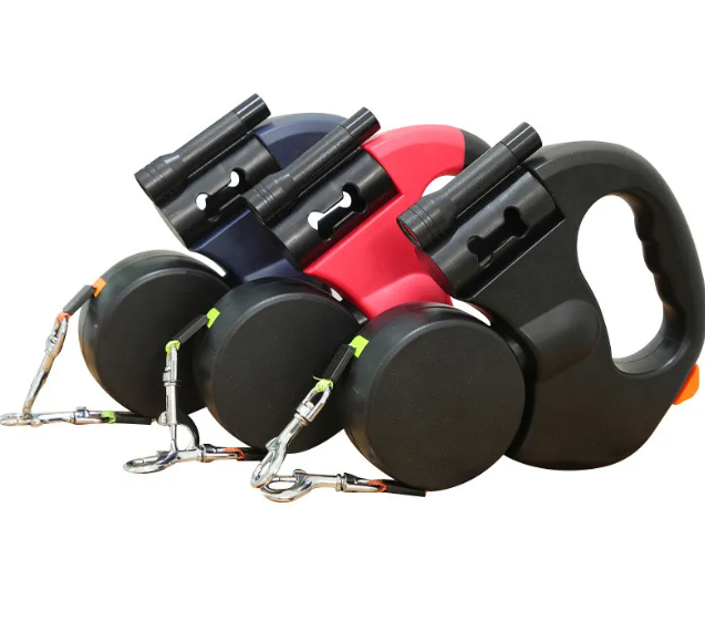 Walk Two Dogs at Once – Retractable Double Dog Leash with Light