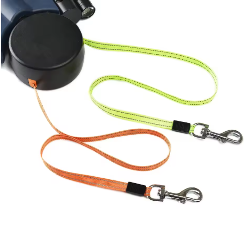 Walk Two Dogs at Once – Retractable Double Dog Leash with Light